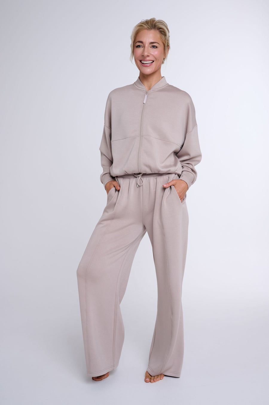 Flow Scuba Wide Legged pant