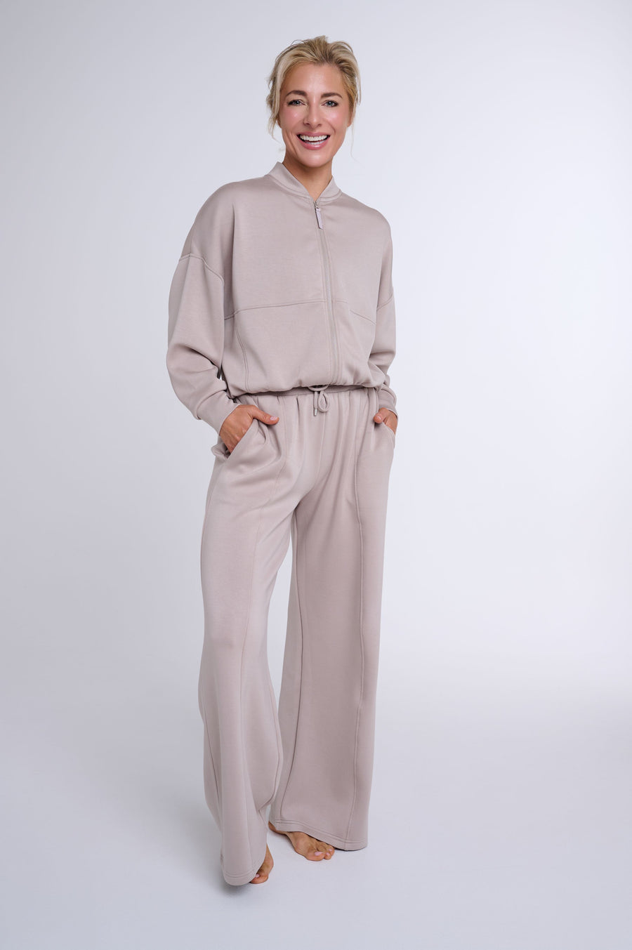 Flow Scuba Wide Legged pant