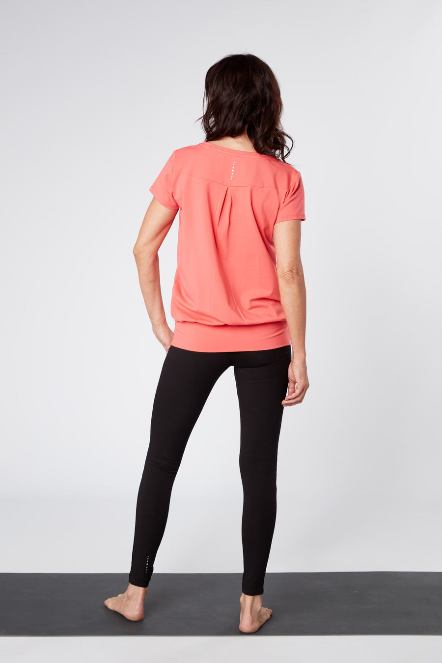 Smooth You Tee - Coral